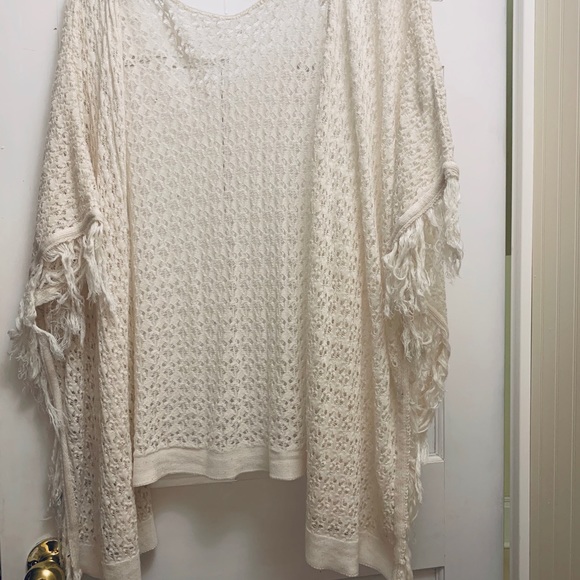 Knit style shawl/cardigan - Picture 4 of 4